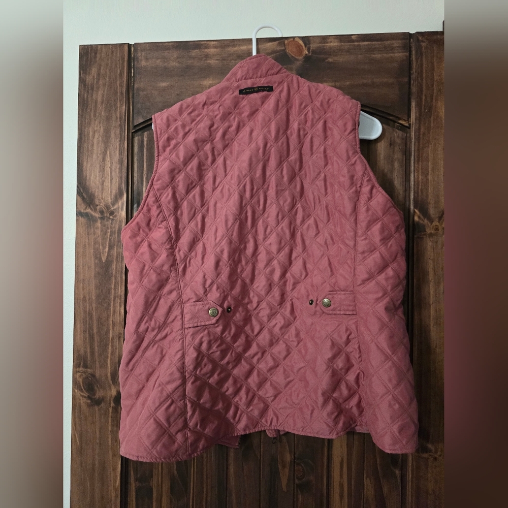 NWOT Ariat Quilted Vest XL